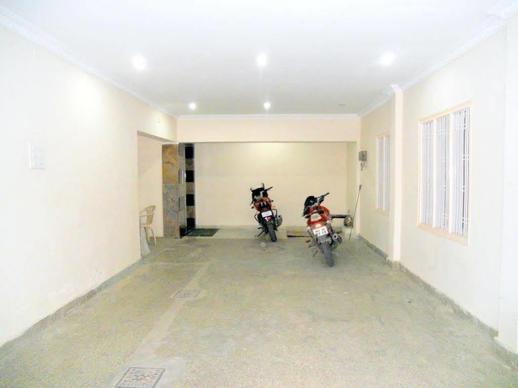 Hotel Sahasra Residency Tirupati Exterior foto